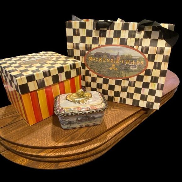 Mackenzie Childs MacLachlan Trinket Box Plus - Picture 1 of 15